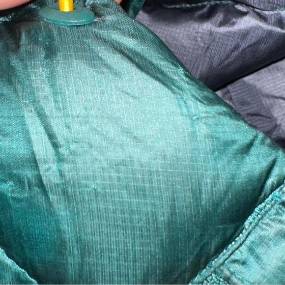 L.L. Bean Men's Green Goose Down filled Puffer Jacket XL outdoor winter hiking - Picture 2 of 14